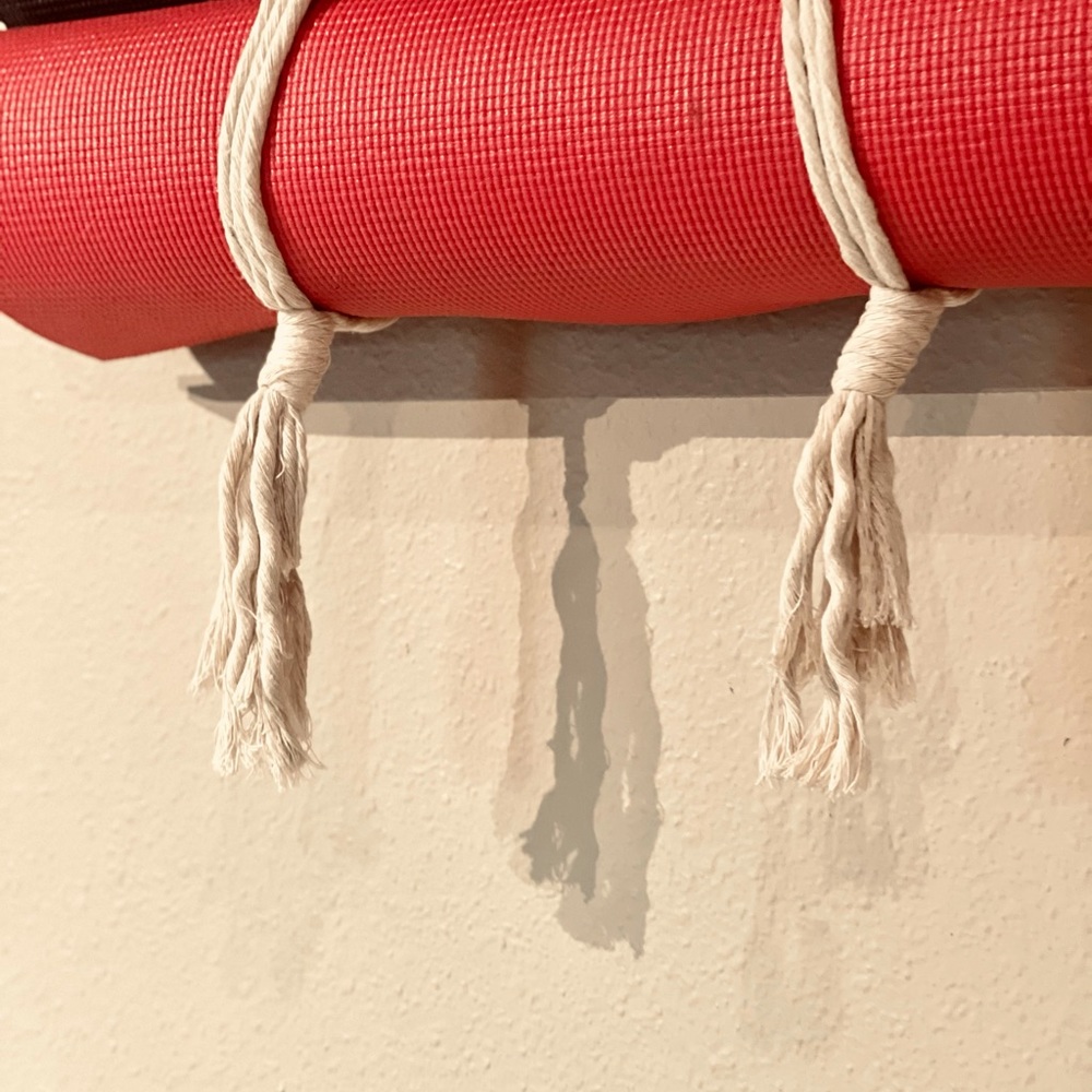Yoga Mat Strap Accessory - Picture 4 of 8